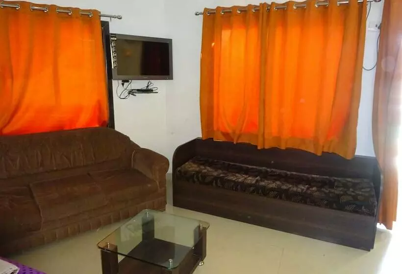 Hotelli Bhakti Palace
