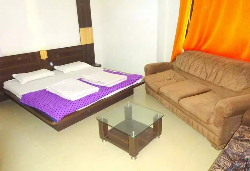 Hotelli Bhakti Palace