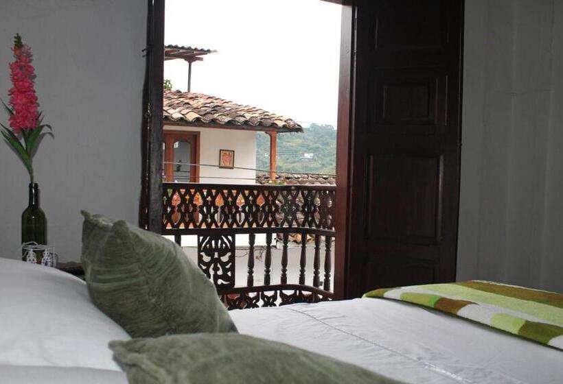 בית מלון כפרי Europa Ecotours