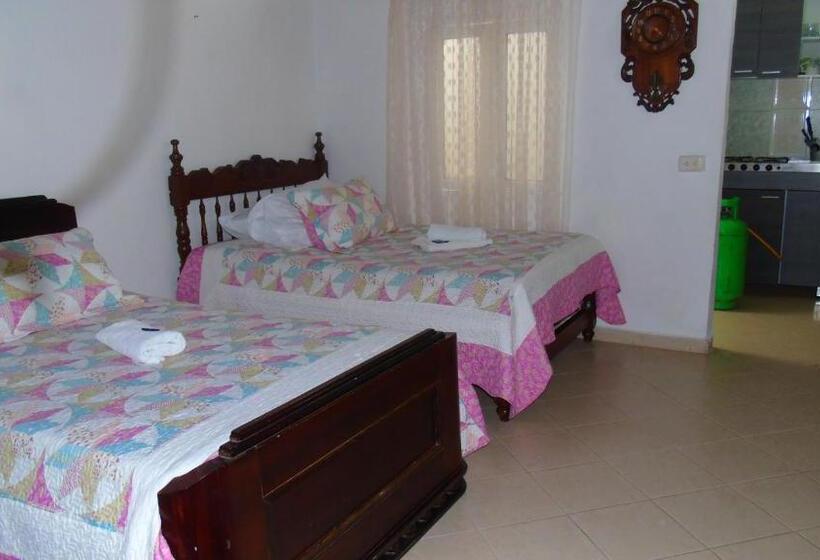 בית מלון כפרי Europa Ecotours