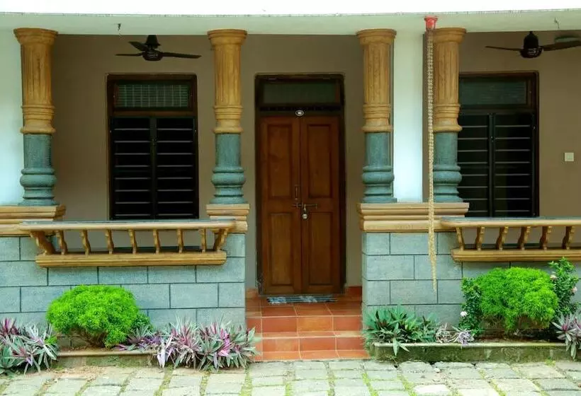 Hotelli Gurukripa Heritage