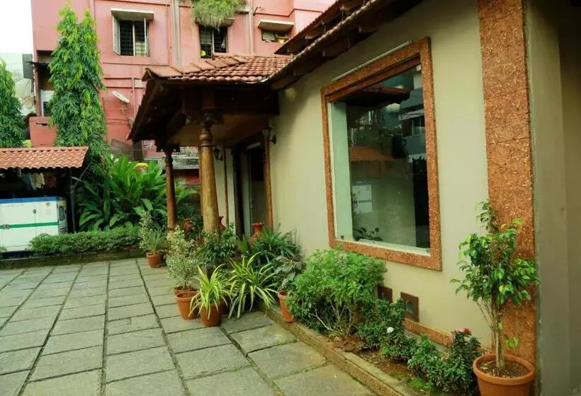 Hotelli Gurukripa Heritage