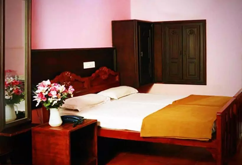 Hotelli Gurukripa Heritage