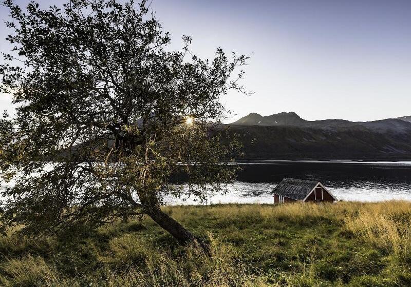 בית מלון כפרי L Maritim Skjervoy