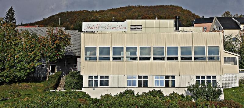 בית מלון כפרי L Maritim Skjervoy