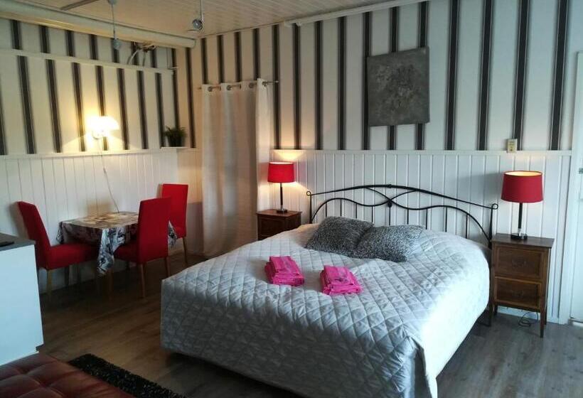 فندق Li Huiskankorpi Boutique