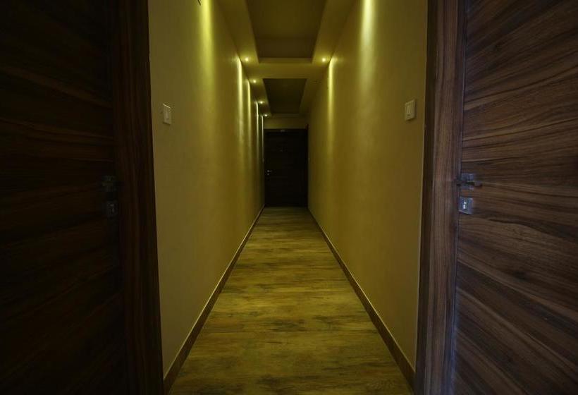 בית מלון כפרי Narayan Inn