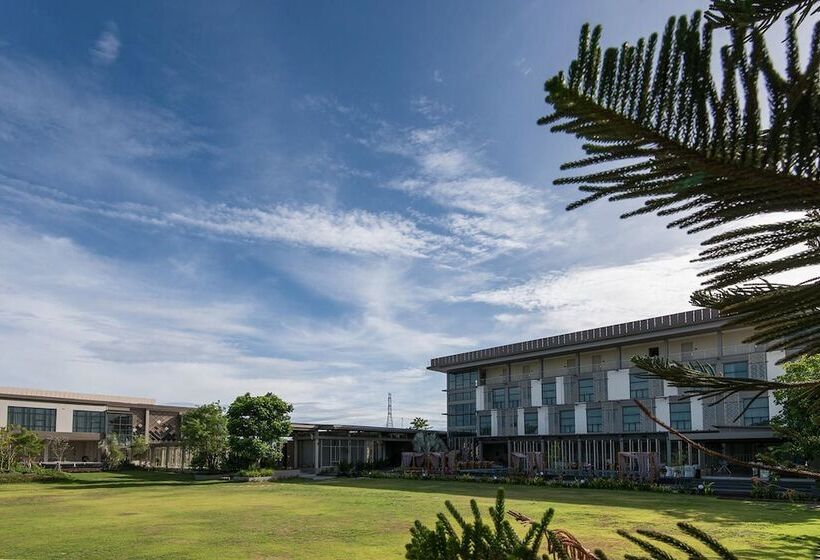 Navela Hotel & Convention