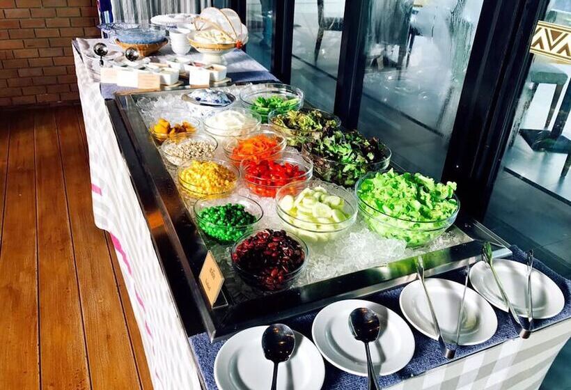 Navela Hotel & Convention