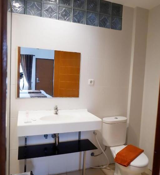 Hotel Netral Jombang