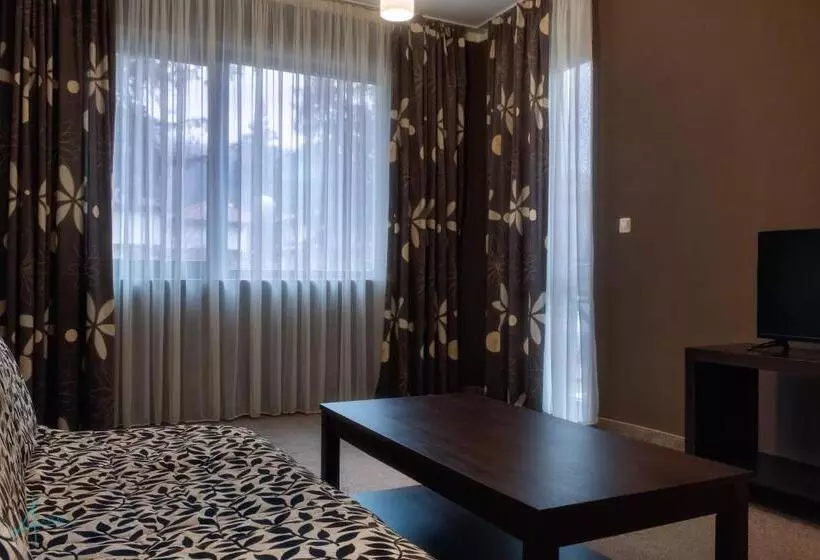 ホテル Ostrova Holiday Village