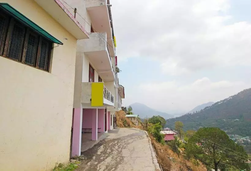 ホテル Hd View Point By OYO Rooms