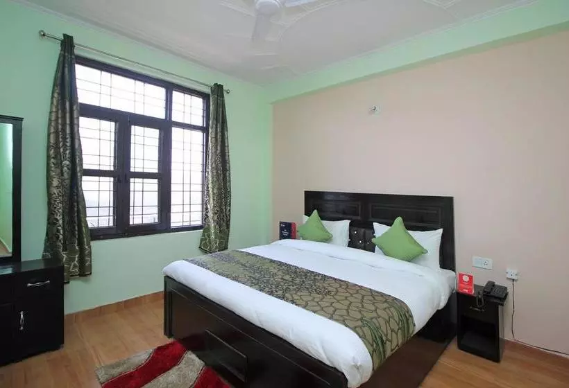 ホテル Hd View Point By OYO Rooms
