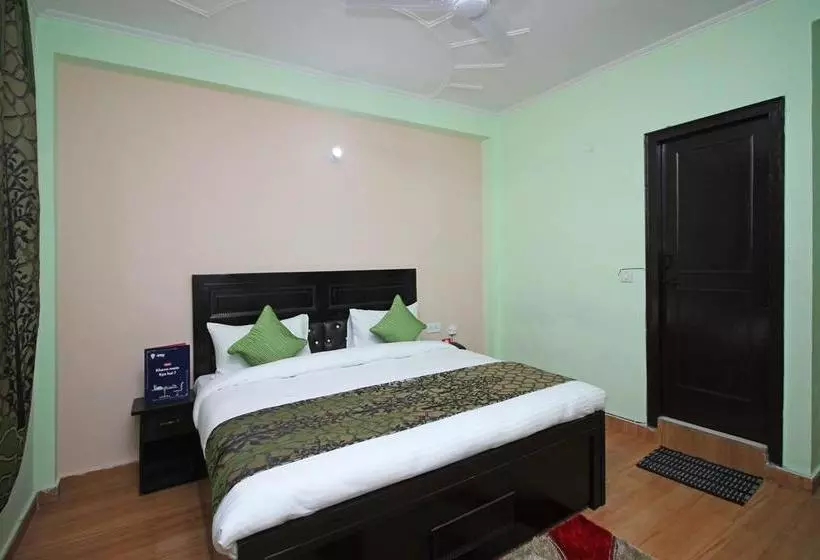 ホテル Hd View Point By OYO Rooms