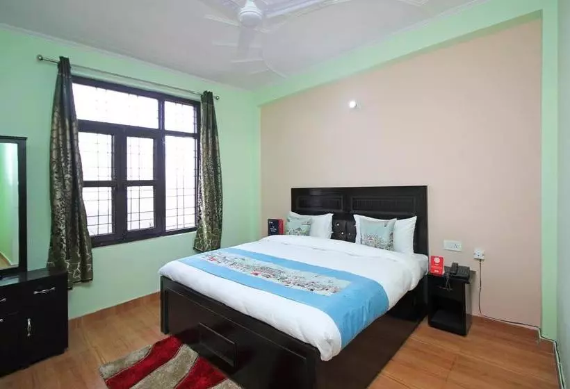 ホテル Hd View Point By OYO Rooms