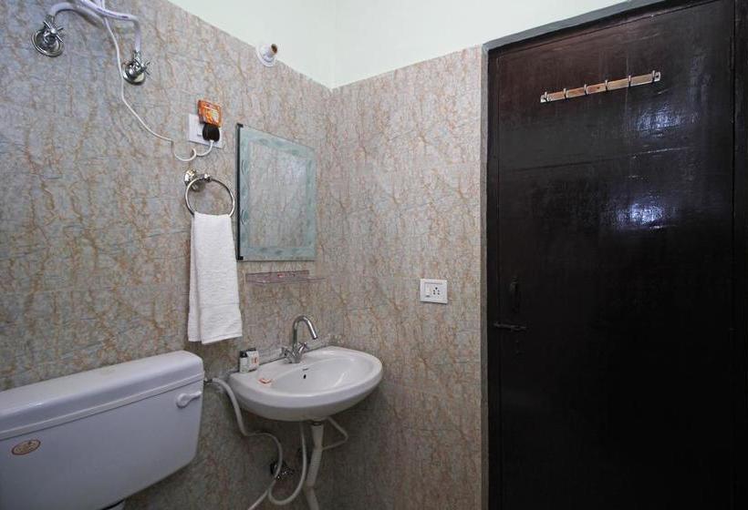 هتل Hd View Point By OYO Rooms