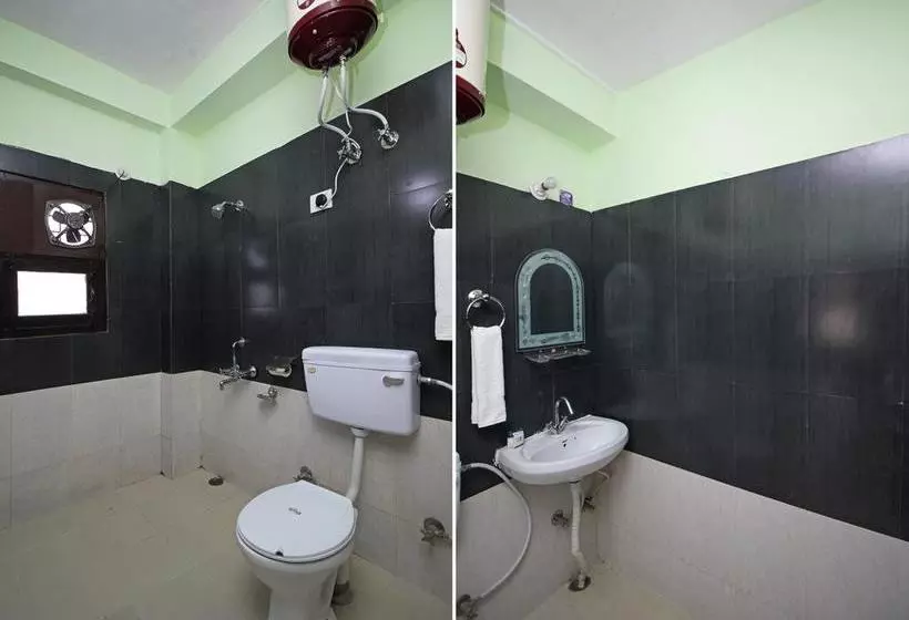 ホテル Hd View Point By OYO Rooms