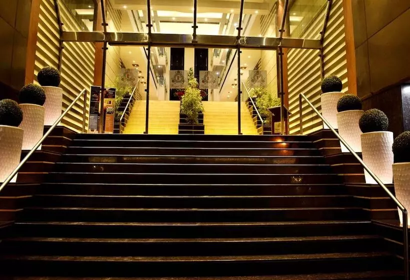 Hotelli Royal Cliff