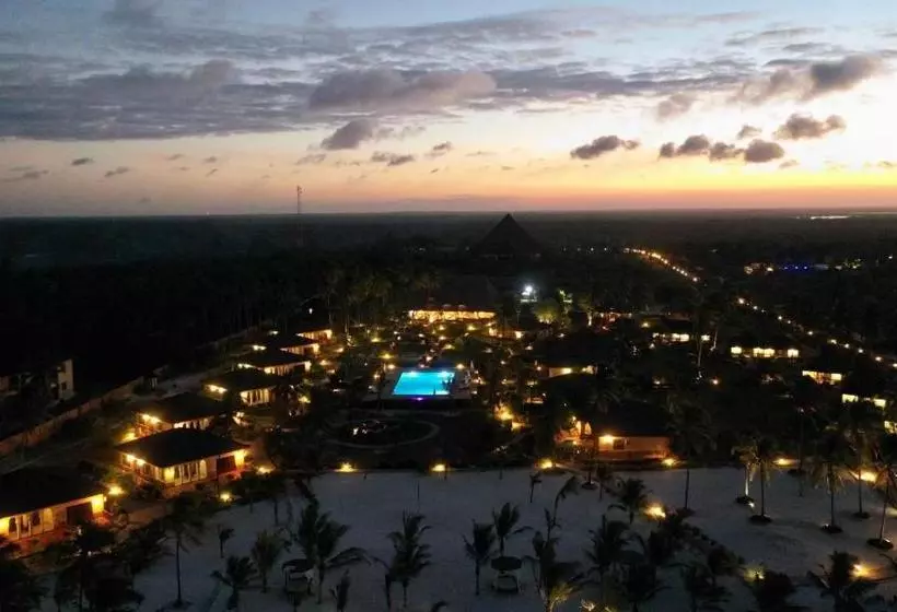 Hotelli The Sands Beach Resort