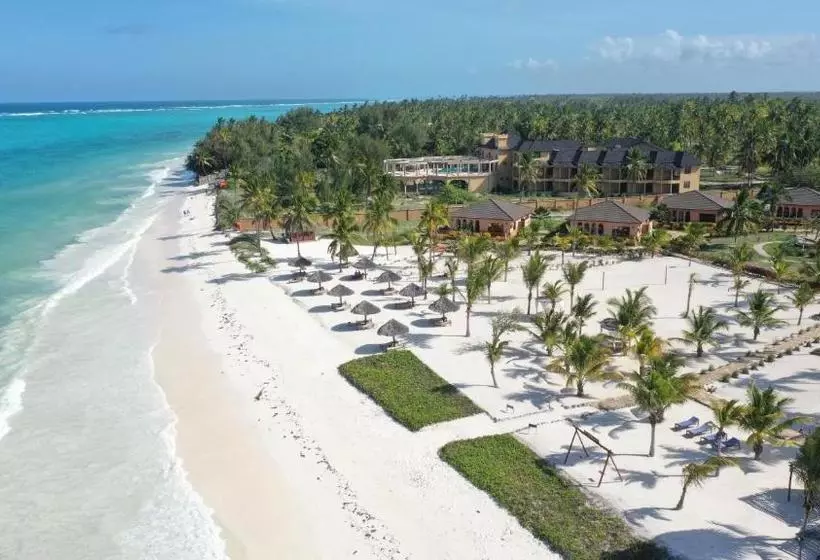 Hotelli The Sands Beach Resort