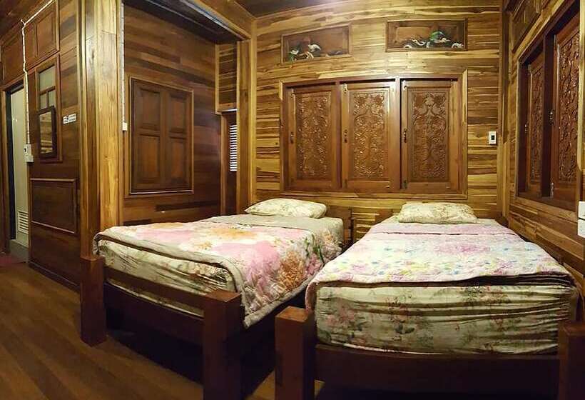 Klong Suan Plue Resort