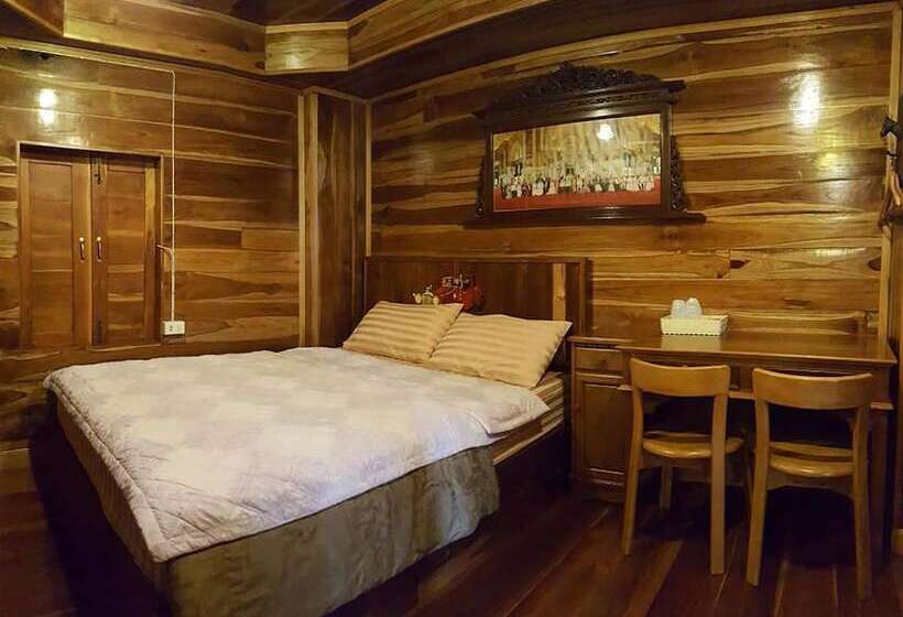 Klong Suan Plue Resort