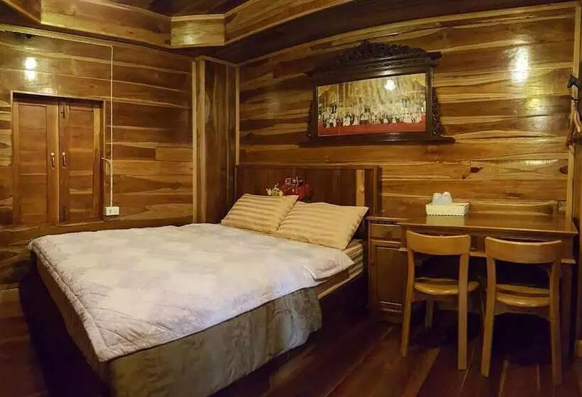Klong Suan Plue Resort