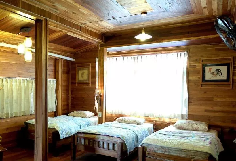 Klong Suan Plue Resort