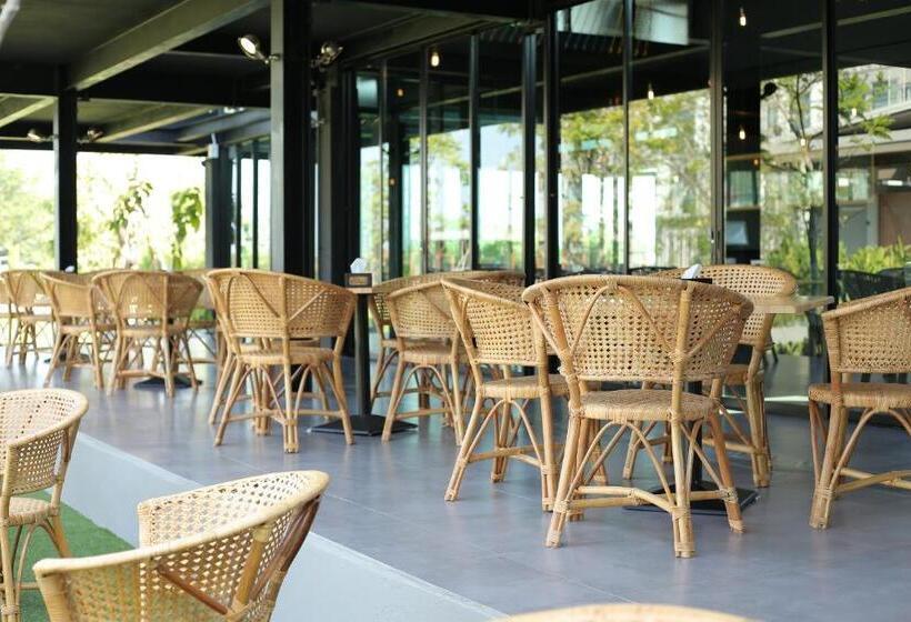 Navela Hotel & Convention