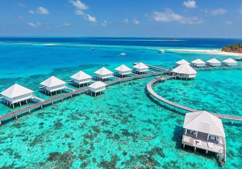 Diamonds Thudufushi Maldives Resort & Spa