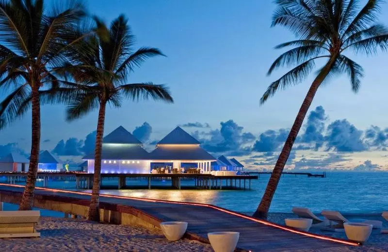 Diamonds Thudufushi Maldives Resort & Spa