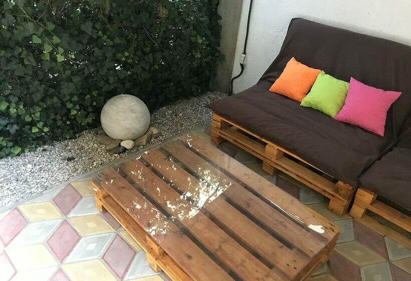 リゾートホテル Ekoterem