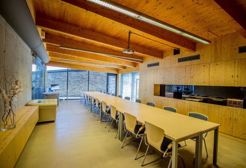 אתר נופש Marina Liptov Pri Liptovskej Mare