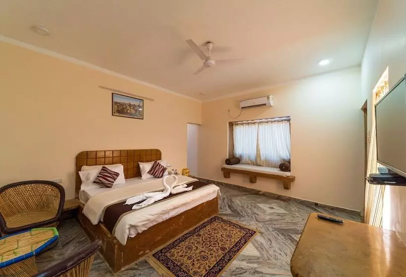 Rojani Resort