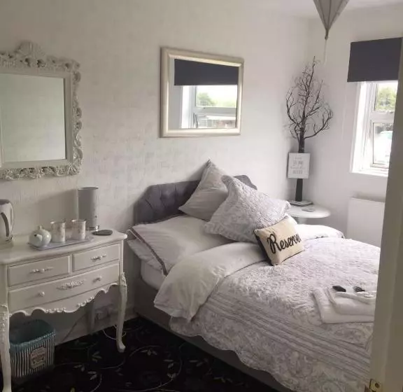 Southend Airport Bed & Breakfast