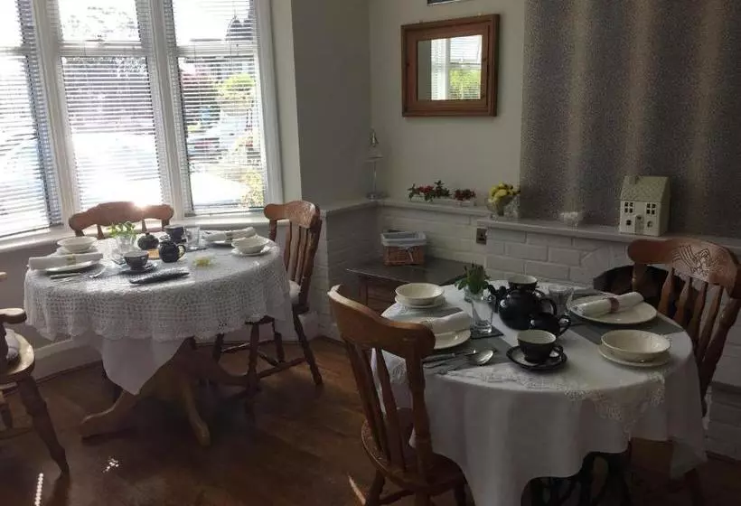 Southend Airport Bed & Breakfast