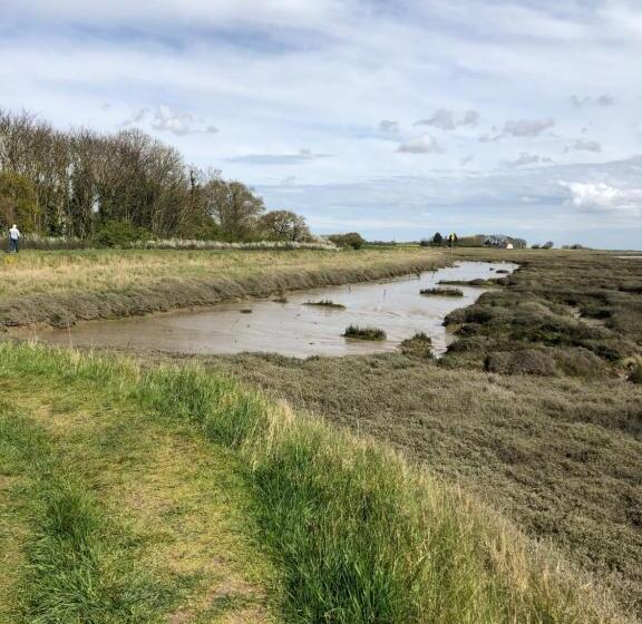 Southend Airport Bed & Breakfast