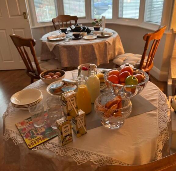 Southend Airport Bed & Breakfast