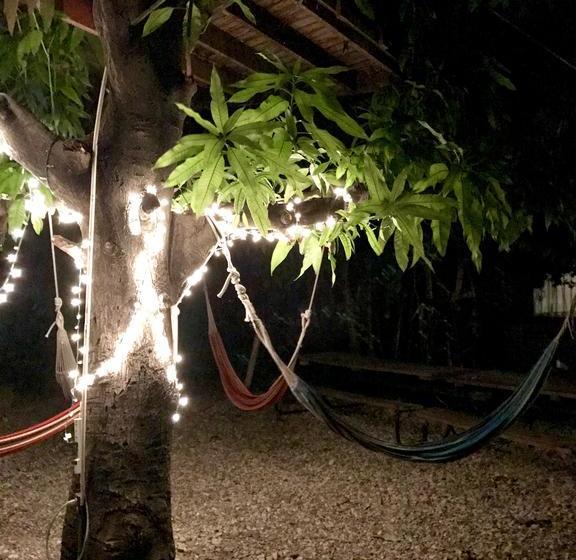 هاستل Haiti Communitere