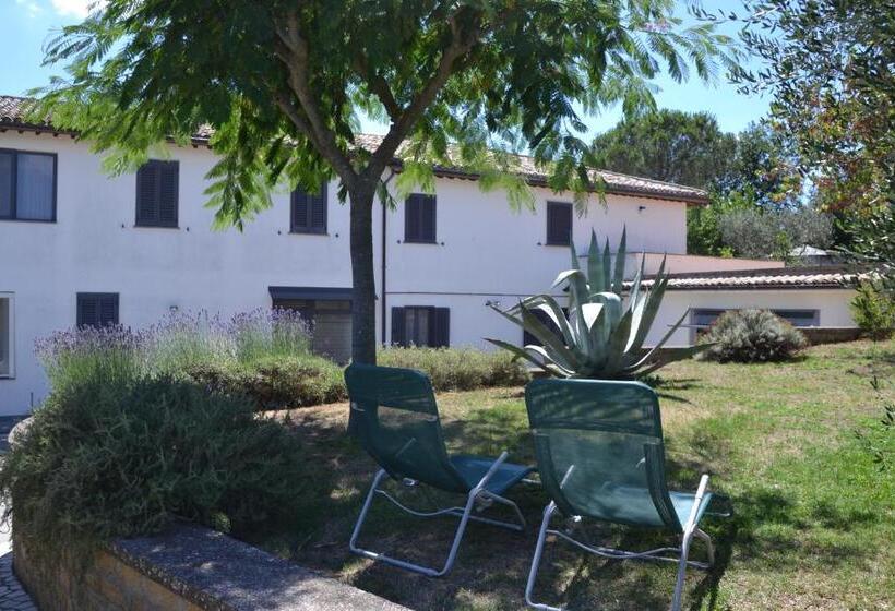 Aamiaismajoitus (B&B) Alloggio Turistico La Balocca