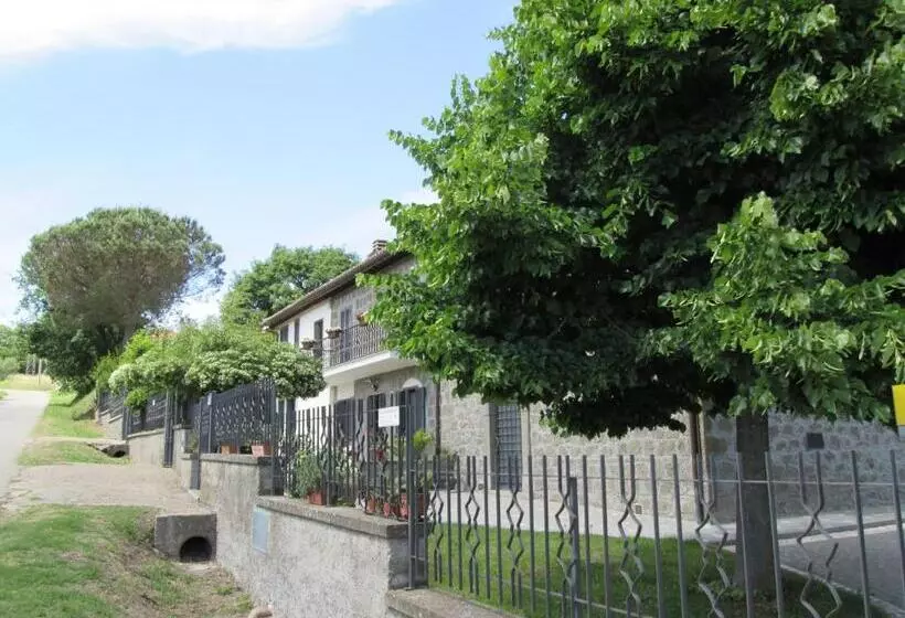 Aamiaismajoitus (B&B) Alloggio Turistico La Balocca