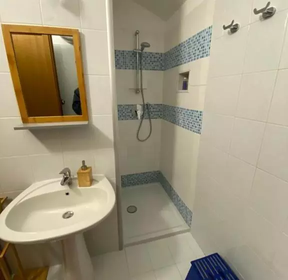 Aamiaismajoitus (B&B) Alloggio Turistico La Balocca