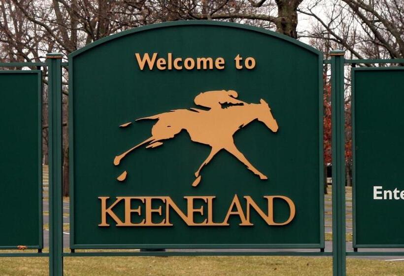 مبيت وإفطار Charred Oaks Inn