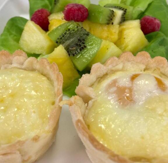 مبيت وإفطار Charred Oaks Inn