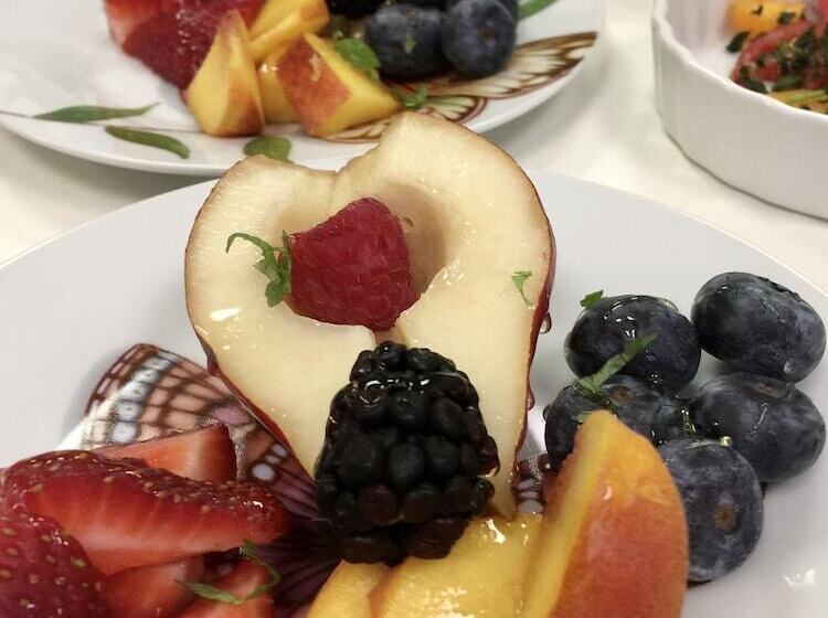 مبيت وإفطار Charred Oaks Inn