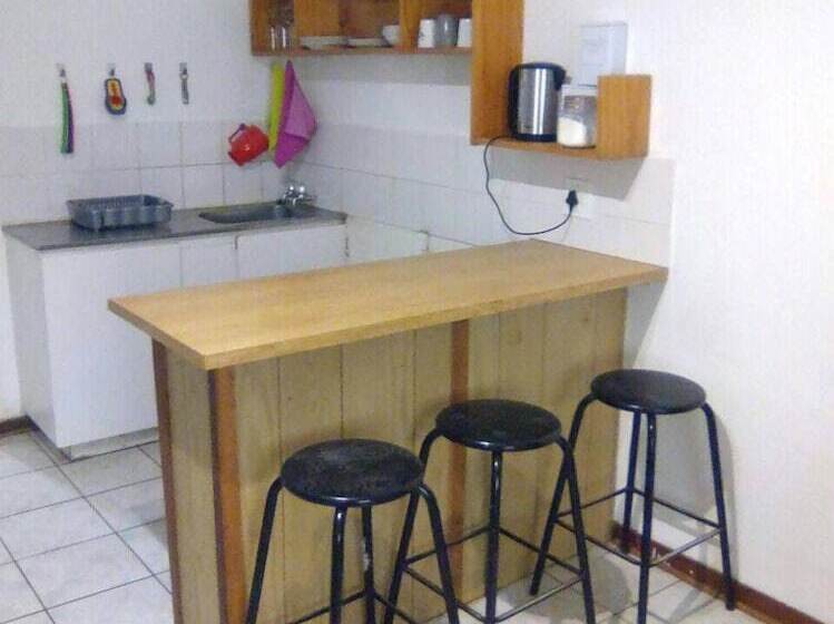 Hôtel Aardwolf Backpackers