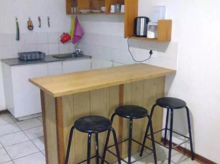 Hotelli Aardwolf Backpackers