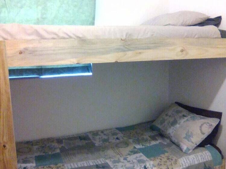 Hôtel Aardwolf Backpackers