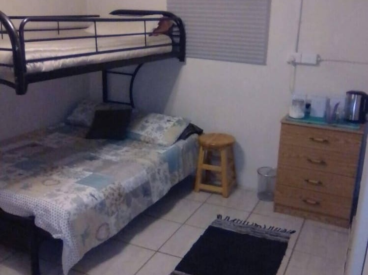 Hôtel Aardwolf Backpackers