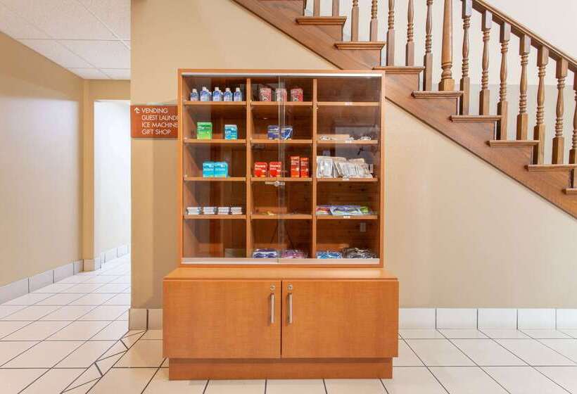 בית מלון כפרי Americinn By Wyndham Boscobel